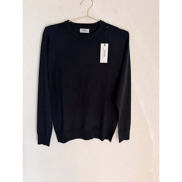 TOM BAYNE Solid Old Money Crewneck Pullover Sweater Size Medium NWT